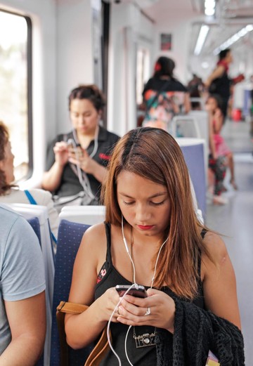 Passengers inside X’Trapolis Civia - Chile. | Copyright/Ownership : Alstom/ F. Brzovic-Pérez